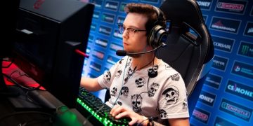Profesyonel CS:GO oyuncusu Flusha içinde temsilcimiz Calyx’in de olduğu takım kadrosunu duyurdu!