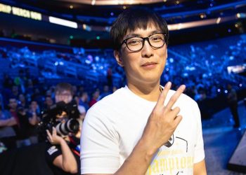 DOUBLELİFT SOLO KARİYERİNE ARA VERDİĞİNİ VE YAYINLARLA DEVAM EDECEĞİNİ  AÇIKLADI !